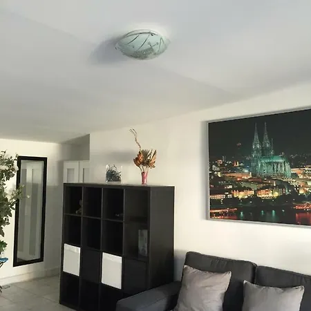 Ferien- Und Messewohnung In *